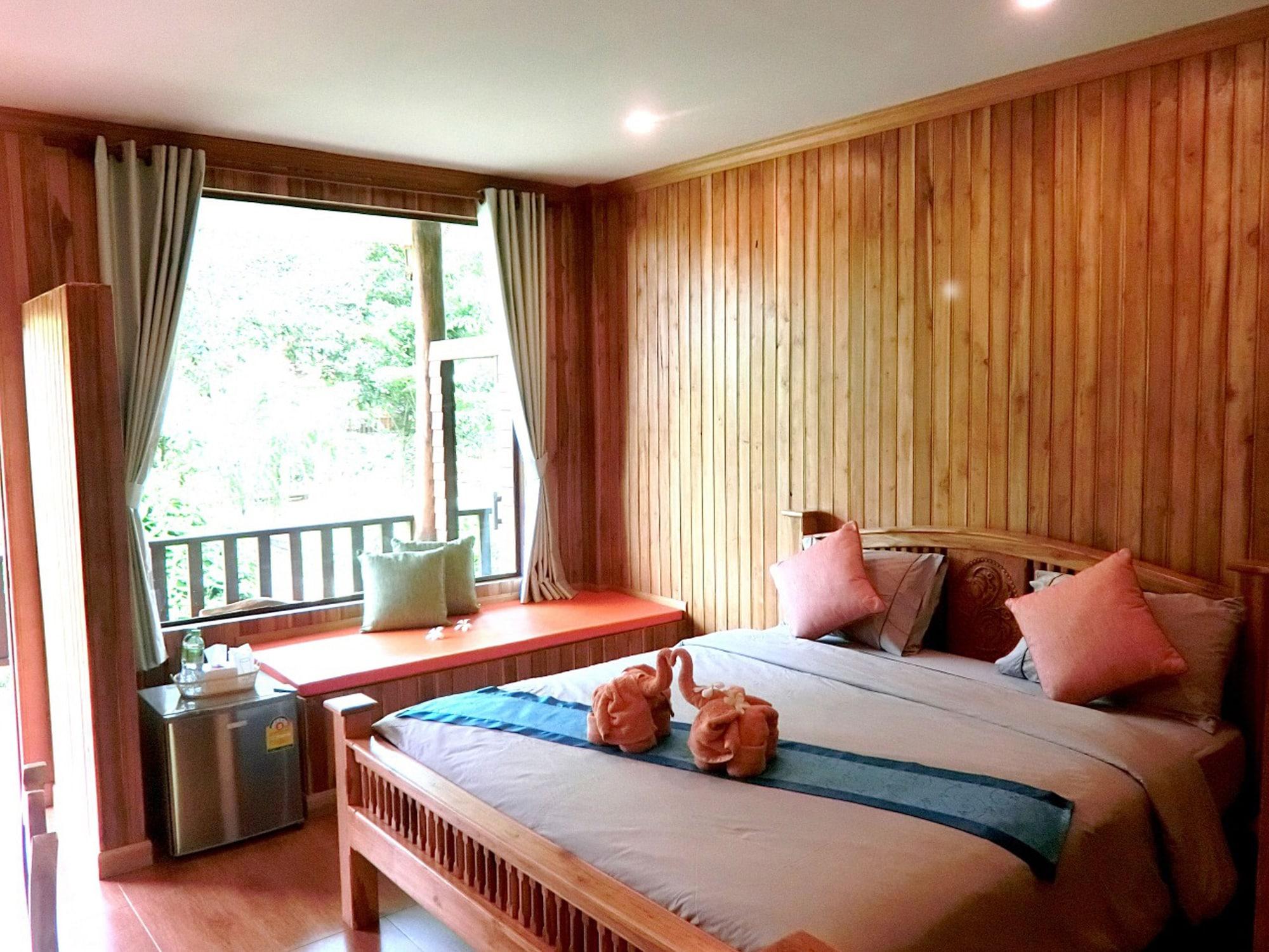 Chom Samed Resort Koh Samet Exterior photo